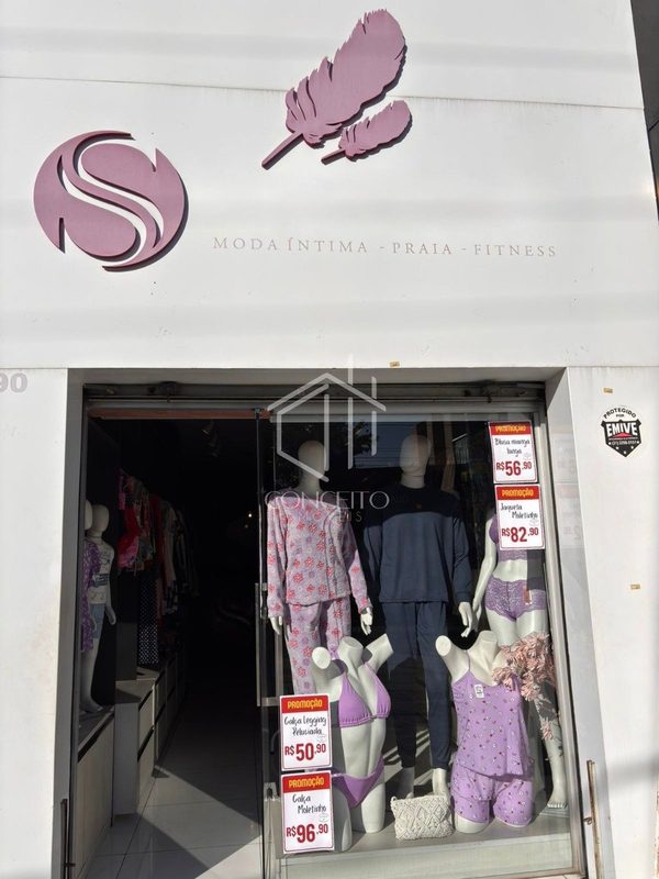 Foto 5 de 12 — Ponto de Loja Completa · Marca + Estoque + Mobilia