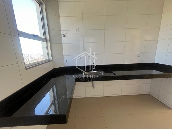 Foto 4 de 12 — Apartamento Tres quartos · Gutierrez · Predio Pequeno
