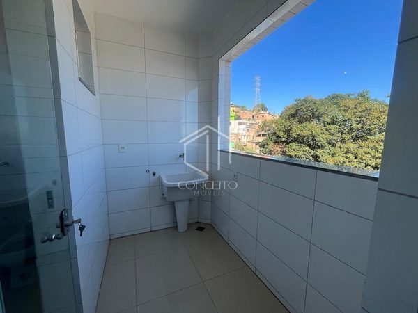 Foto 5 de 12 — Apartamento Tres quartos · Gutierrez · Predio Pequeno